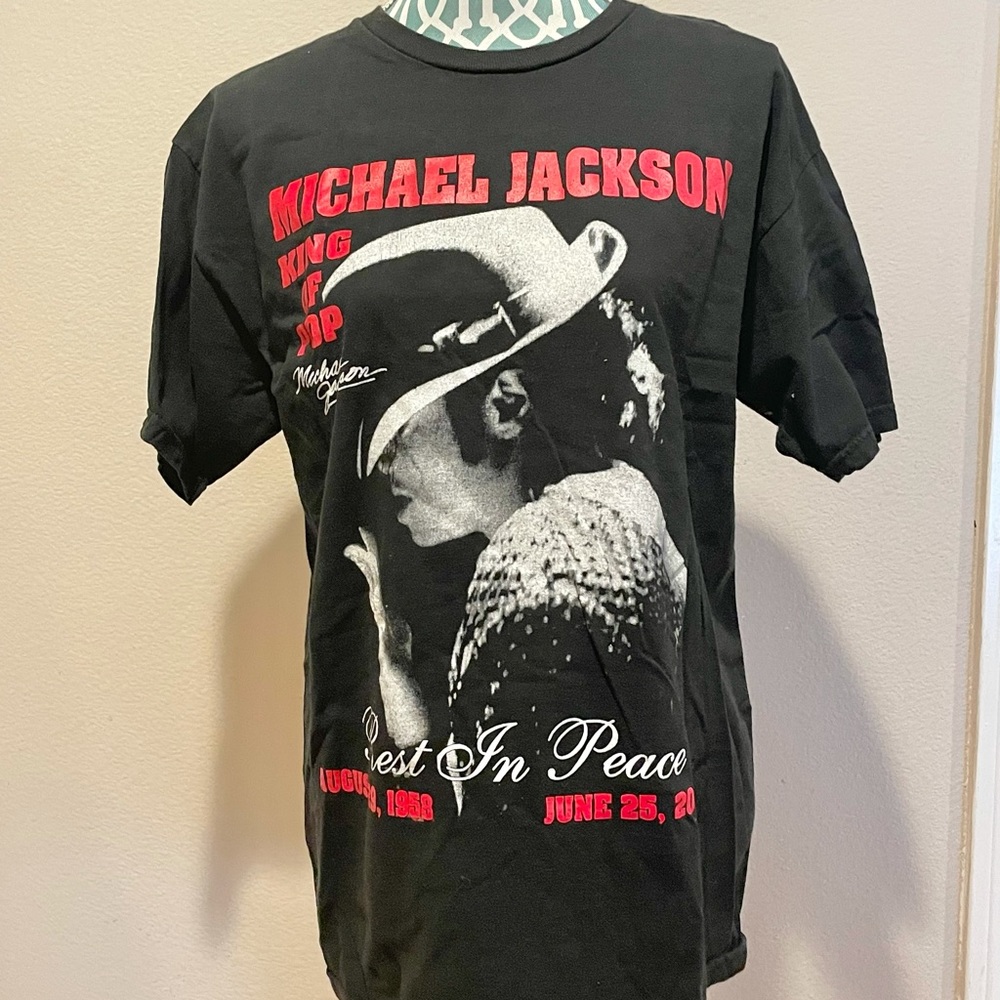 Michael Jackson Black and Red Life Tee
